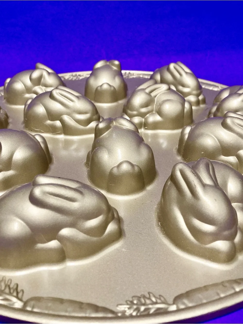 Bunny Cake Pan - Metallic Gold Bunny Mold